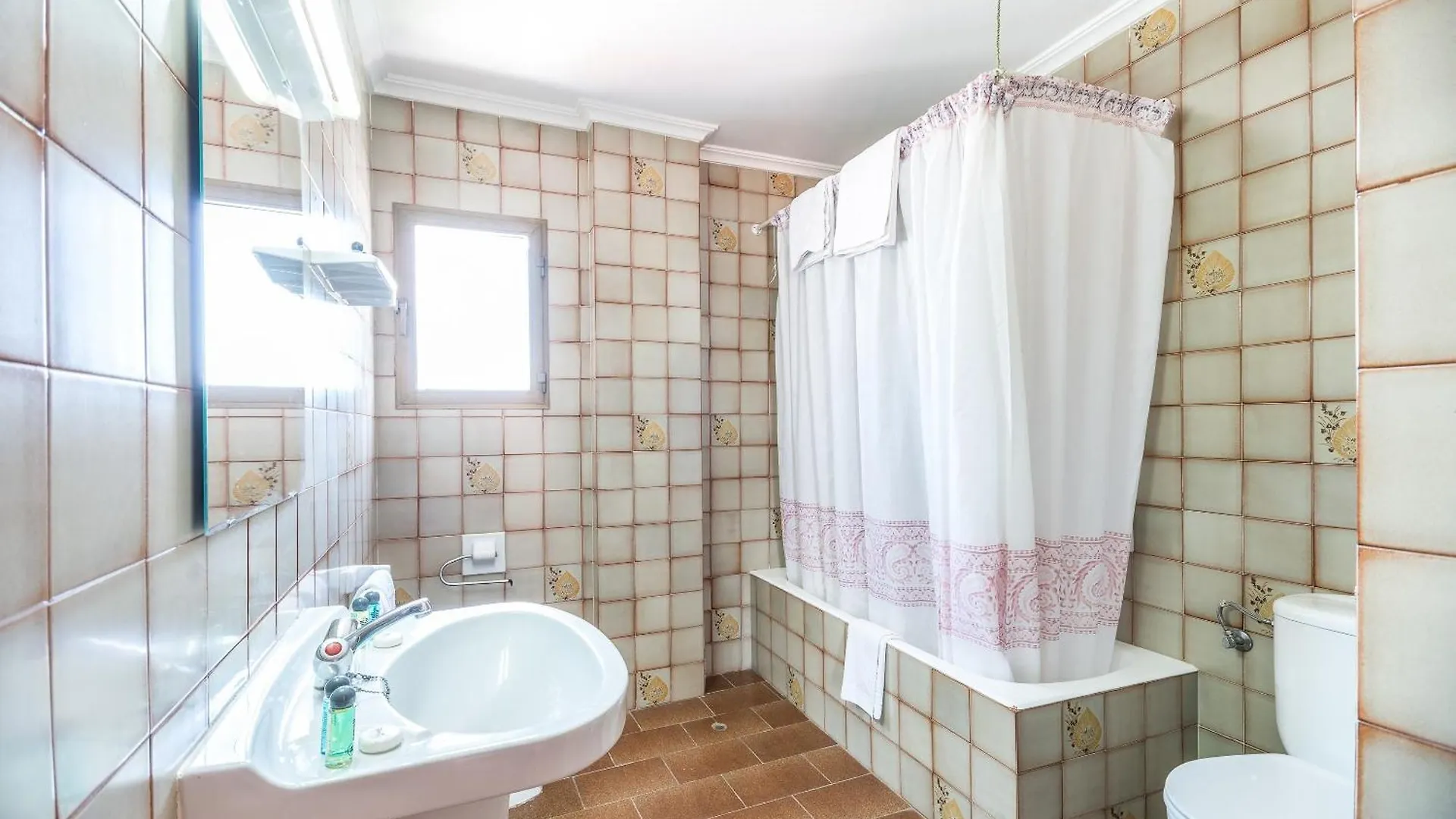 Apartamentos Orosol 2 By Typic Hotels سان أنطونيو شقة
