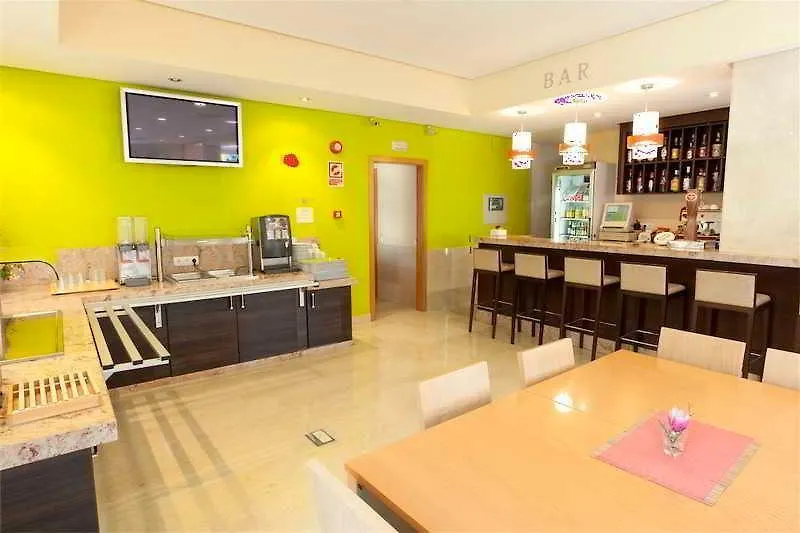 Apartamentos Orosol 2 By Typic Hotels سان أنطونيو 0*,  إسبانيا