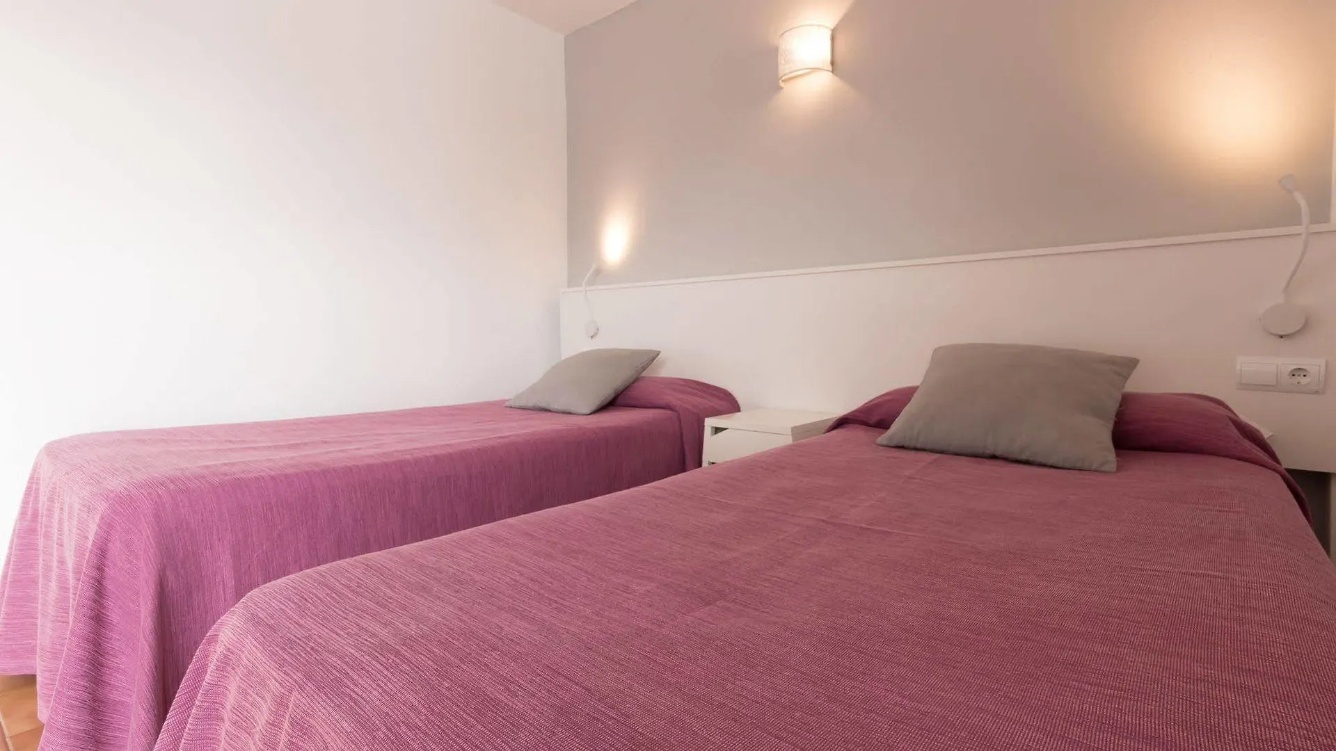 Apartamentos Orosol 2 By Typic Hotels سان أنطونيو شقة