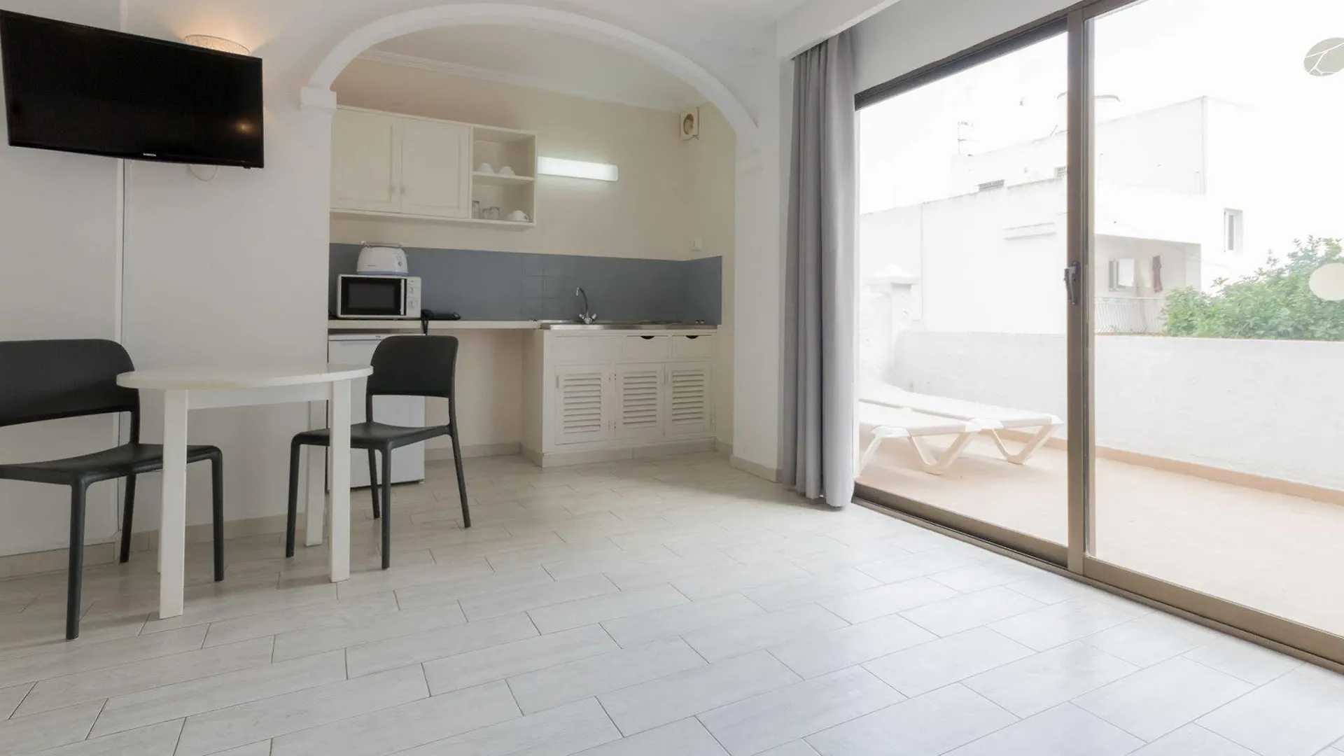 Apartamentos Orosol 2 By Typic Hotels سان أنطونيو